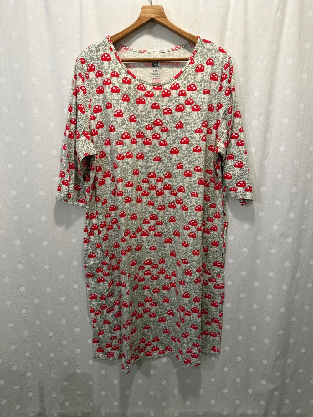 Helsinki white, green and red Mushroom-Print Shift Dress